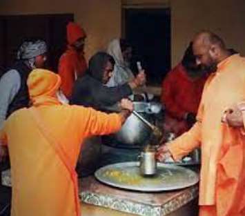 The ashram also donates free meals to local sadhus and needy person which is prepared with the cereal sponsored by donors around the globe.